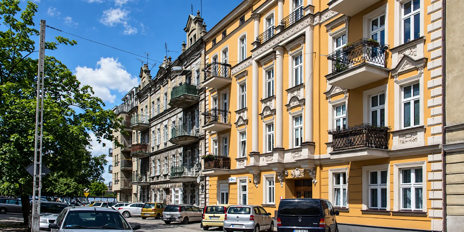 Kamienica, w której mieści się Pro Life Clinic w Poznaniu